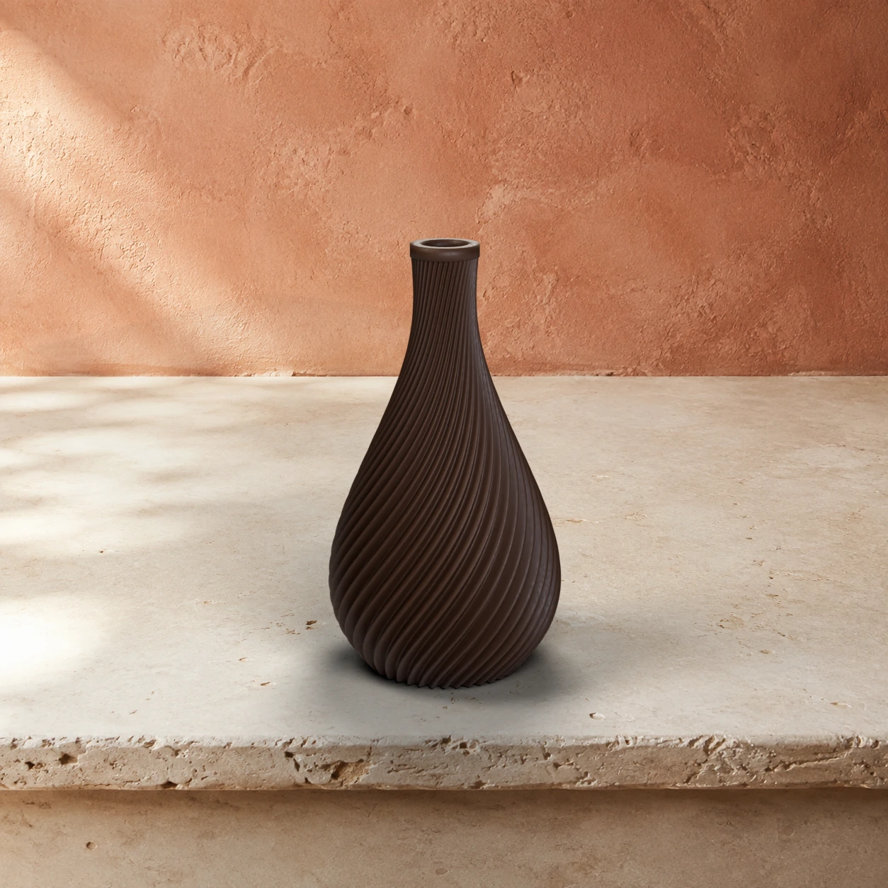 Vaso Ginevra in colore Dark Chocolate